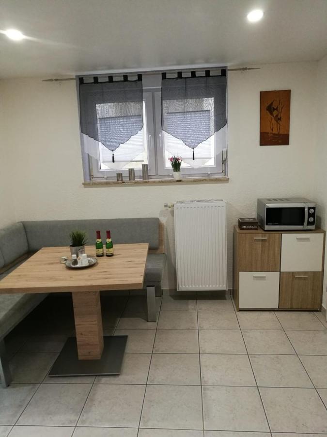 Ferienapartment "Vier Pfoten" In Korbach Exterior foto